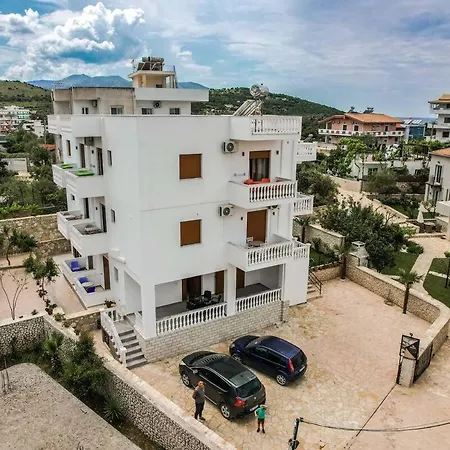 Rosaldo Apartment Ksamil