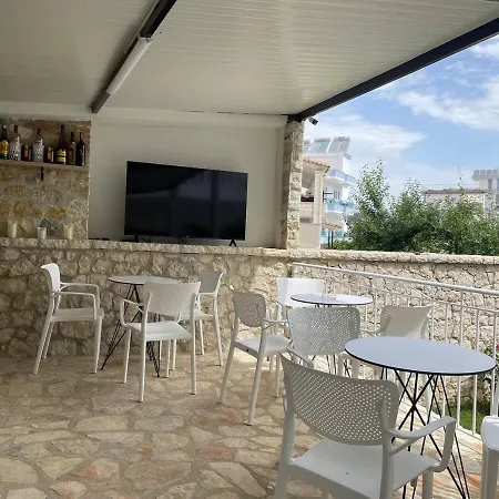 Rosaldo Apartment Ksamil