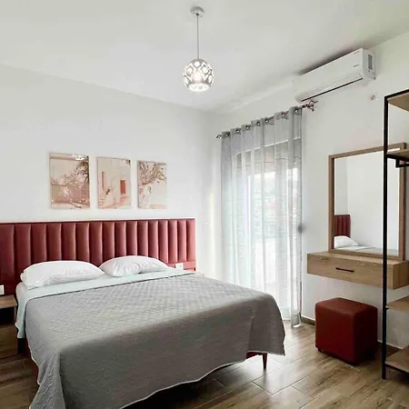 Rosaldo Apartment