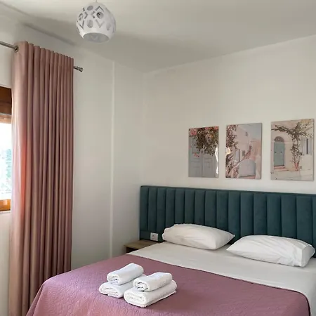 Rose Apartman