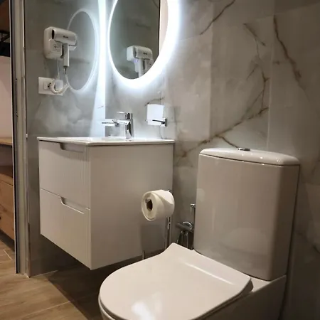 Apartment Rose Ksamil