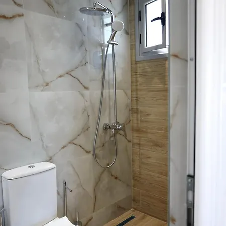 Rose Apartman *
